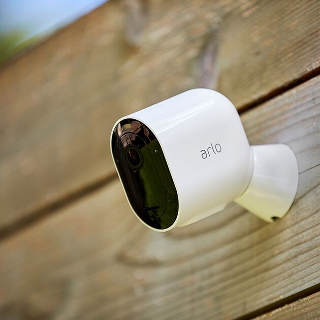 arlo pro 4 camera kit