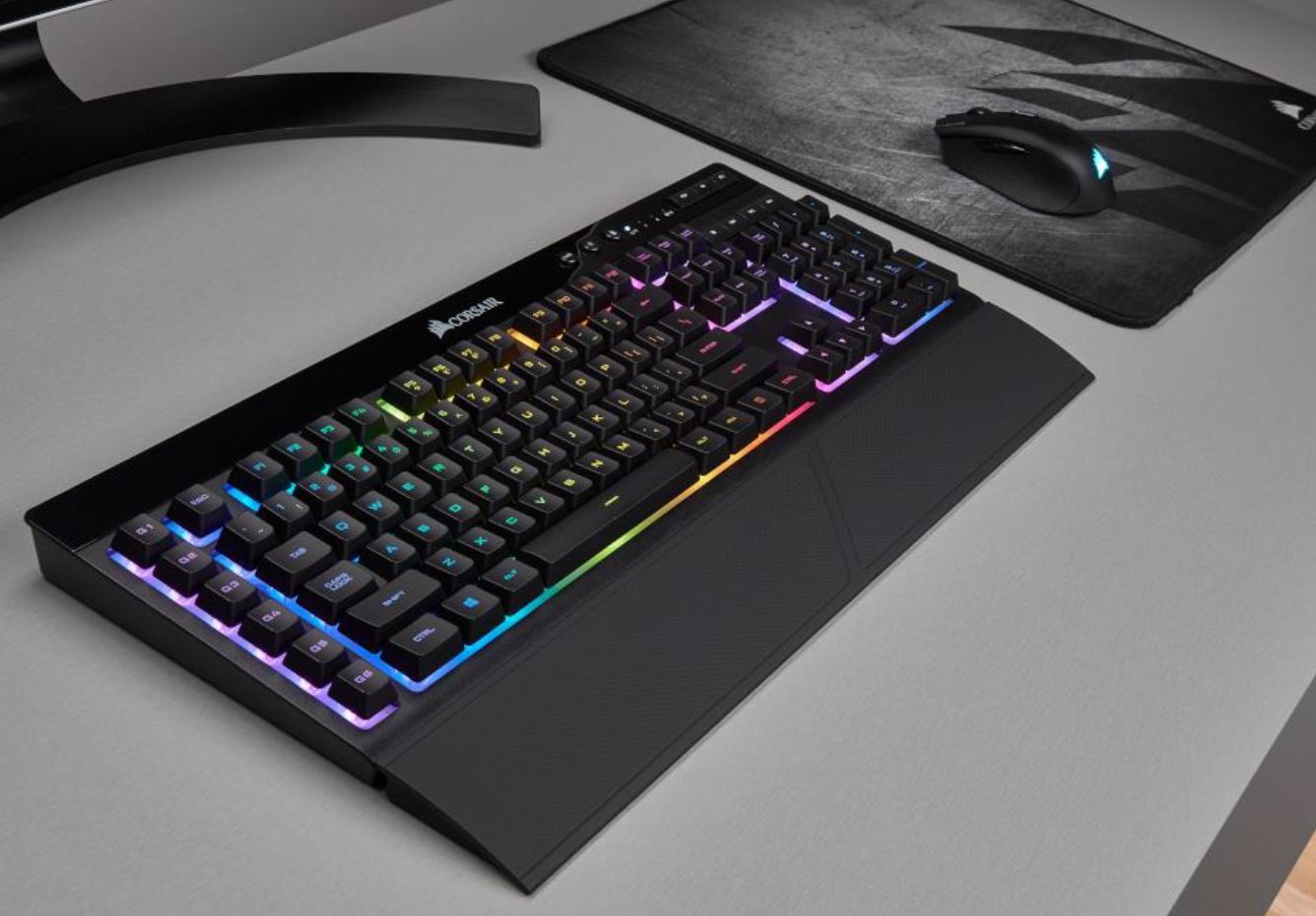 Corsair Wireless Gaming Keyboard & Mouse Combo DeviceDeal