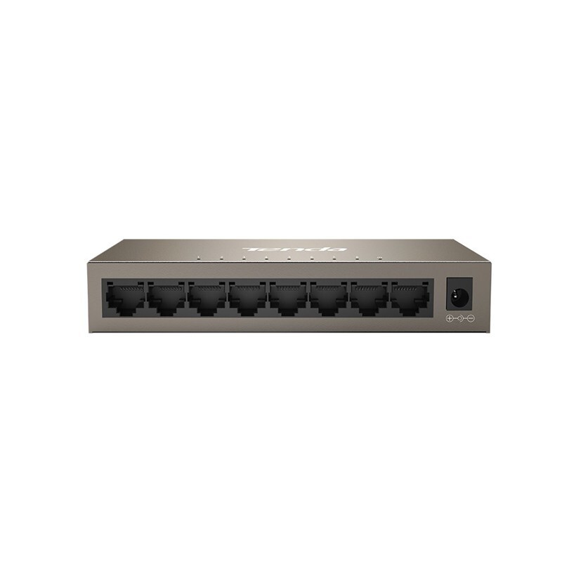 D-Link DGS-1008MP Switch rackable non manageable 8-Ports Gigabit avec  8-Ports PoE