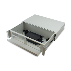 SERVEREDGE 2RU Fibre Sliding Patch Panel With Splice Cassette  Splice Protector & mounting Kit