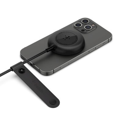 Belkin BOOST?CHARGE Magnetic Portable Wireless Charger Pad 7.5W - Black (WIA005btBK) - Perfect magnetic alignment - Safe and Secure
